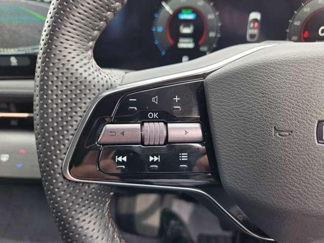 アリア B6 当社試乗車UPメーカーナビプロパイロット2. 全周囲カメラ 誤発進抑制 サンルーフ ACC LED ETC レーンアシスト 4WD フルオートエアコン インテリキー 試乗車アップ バックモニター メモリーナビ アルミホイール パーキングアシスト(18枚目)