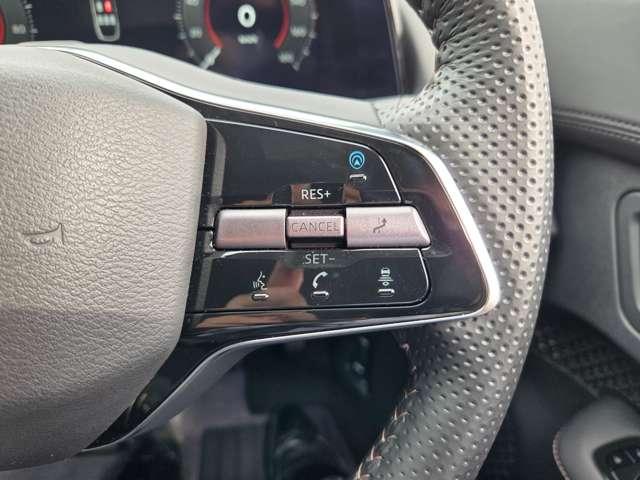 アリア B6 当社試乗車UPメーカーナビプロパイロット2. 全周囲カメラ 誤発進抑制 サンルーフ ACC LED ETC レーンアシスト 4WD フルオートエアコン インテリキー 試乗車アップ バックモニター メモリーナビ アルミホイール パーキングアシスト(19枚目)