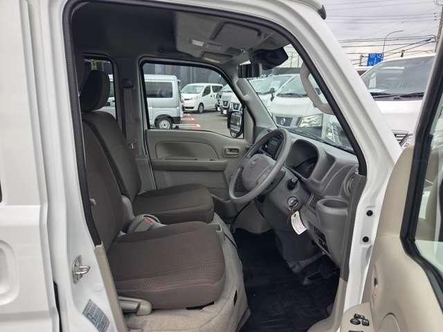 クリッパーバン 660 DX GLパッケージ ハイルーフ エマージェンシーブレーキ・メモリーナビ インテリジェントエマージェンシーブレーキ LEDヘッドランプ キーレス パワーウィンドウ レーンアシスト アイドリングストップ パワステ 運転席エアバック 助手席エアバック エアコン(9枚目)