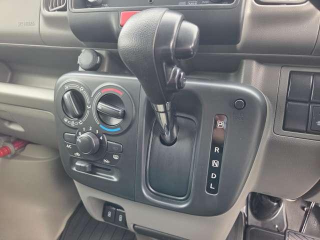 クリッパーバン 660 DX GLパッケージ ハイルーフ エマージェンシーブレーキ・メモリーナビ インテリジェントエマージェンシーブレーキ LEDヘッドランプ キーレス パワーウィンドウ レーンアシスト アイドリングストップ パワステ 運転席エアバック 助手席エアバック エアコン(20枚目)