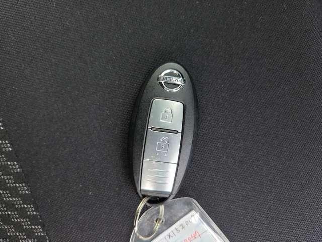 ノート 1.2 X アラウンドビューモニター純正ナビエマージ 全方位モニター エコモード 1オーナー PW ドライブレコーダー バックビューモニター ETC キーフリー 盗難防止システム オートエアコン ワンセグテレビ ナビTV メモリーナビ PS 記録簿(15枚目)