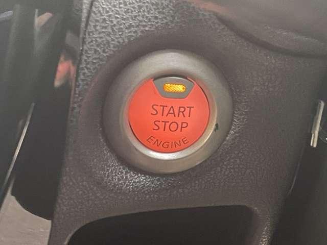 ノート 1.2 X DIG-S ワンオーナー純正ナビAビューカメラETC エマージェンシブレーキ アイドリングストップ機能 左右エアバック AAC バックカメラ付き サイドカメラ レーンアシスト 整備記録簿 パワーウィンドウ ABS キーフリー 1オーナー ナビTV(13枚目)