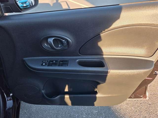 マーチ 1.2 S レンタカーUP純正ナビバックモニタードラレ 1セグTV メンテナンスノート 運転席助手席エアバック キーレス バックモニター ETC ナビTV パワーウインド メモリーナビゲーション オートエアコン PS 運転席エアバッグ ABS(13枚目)