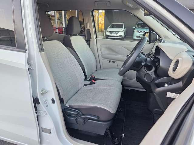 デイズ 660 X レンタカー UP純正ナビAビューカメラETC社 アラウンドM 踏み間違え防止 スマートキー イモビライザー バックカメラ ETC レーンキープ アイドリングストップ キーレス フルオートエアコン ナビTV WAB 記録簿 運転席エアバック PS(9枚目)