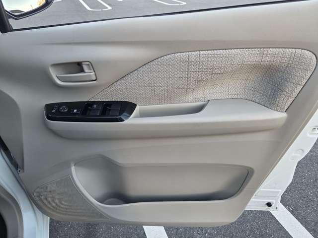 デイズ 660 X レンタカー UP純正ナビAビューカメラETC社 アラウンドM 踏み間違え防止 スマートキー イモビライザー バックカメラ ETC レーンキープ アイドリングストップ キーレス フルオートエアコン ナビTV WAB 記録簿 運転席エアバック PS(13枚目)