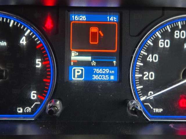 ＮＶ３５０キャラバンバン ２．５　プレミアムＧＸ　ロングボディ　ディーゼルターボ　純正ナビＡビューカメラＬＥＤ純正ドラレコＥＴＣ　助手席エアバック　インテリキー　運転席エアバック　ＬＥＤ　ＰＳ　ＰＷ　オートエアコン　バックモニター　ＥＴＣ車載器　キーレス　ＡＢＳ　ドライブレコーダー　メモリーナビ　ワンセグ　ナビＴＶ　サイドカメラ（20枚目）