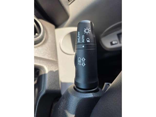 ＮＶ２００バネットバン １．６　ＤＸ　純正ナビＥＴＣバックカメラエマージェンシー　インテリジェントエマージェンシーブレーキ　車線逸脱　アイドリングストップ　ドラレコ　バックカメラ付き　点検記録簿　メモリーナビ　ナビ　パワーステアリング　エアバック　マニュアルエアコン　ＡＢＳ（17枚目）