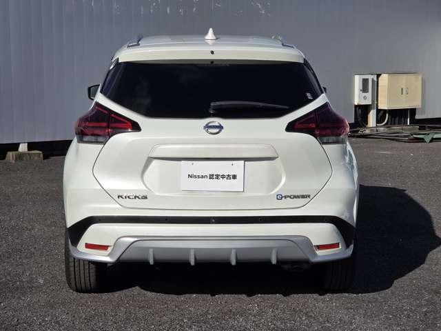 キックス １．２　Ｘ　ツートーン　インテリアエディション　（ｅ－ＰＯＷＥＲ）　純正ナビプロパイロットスマートミラーアラ　エマージェンシーＢ　セキュリティ　アラウンドモニター　Ｒカメラ　ＬＥＤ　ワンオーナ　エアコン　ドラレコ　スマートキー　記録簿　ＥＴＣ　メモリーナビ　サイドエアバック　ＡＷ　キーレス　ワンセグＴＶ（5枚目）