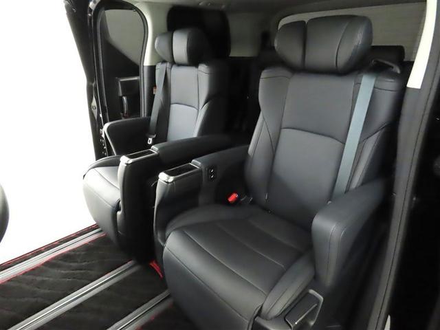 アルファード 2.5S Cパッケージ ムーンルーフ メモリーナビ 後席モニター フルセグTV CDDVD再生 メディアプレイヤー接続 シートヒーター&ベンチレーション 両側電動スライドドア パワーバックドア 衝突回避軽減ブレーキ(32枚目)