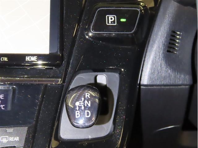 軽い力でシフトチェンジができる「エレクトロシフトマチック」を装備しております。