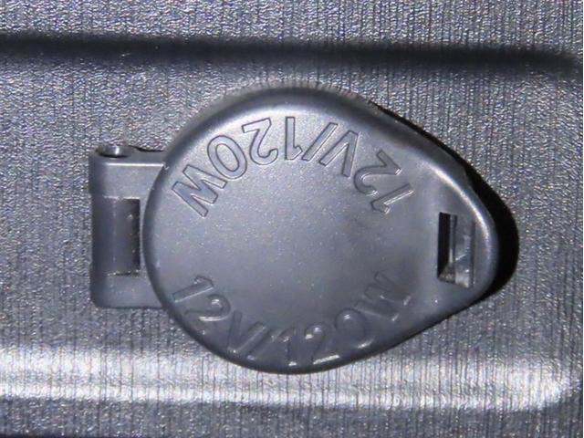 パワーアウトレットを装備しております。