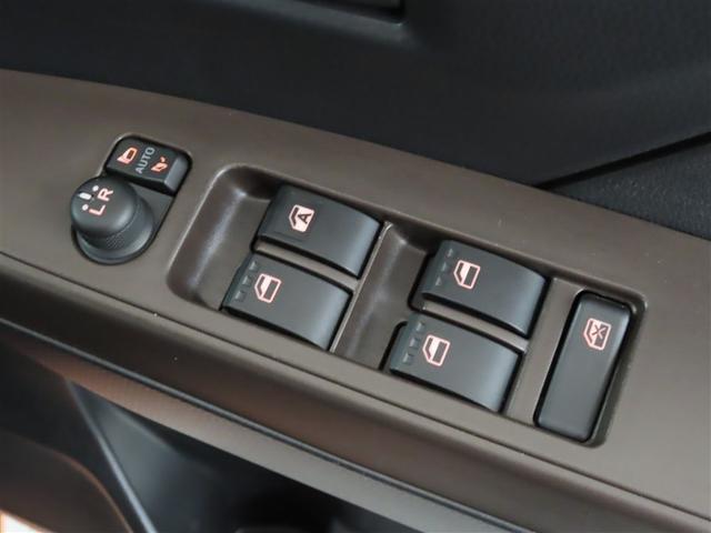 ルーミー Ｘ　Ｓ　衝突回避軽減ブレーキ　踏み間違い制御装置　車線逸脱警報　ＥＴＣ　スマートキー　片側電動スライドドア　ハロゲンヘッドランプ　メモリーナビ　ワンセグＴＶ　ＣＤ再生　メディアプレイヤー接続（9枚目）