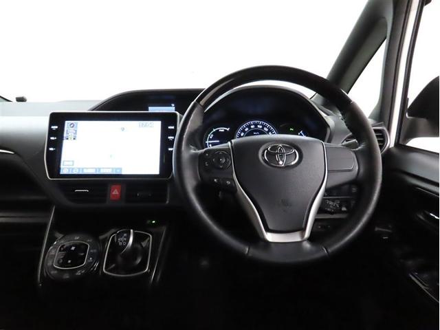 エスクァイア ハイブリッドGiプレミアムパッケジブラックテーラード モデリスタ製フルエアロ メモリーナビ 後席モニター フルセグTV CDDVD再生 バックモニター 両側電動スライドドア シートヒーター 衝突回避軽減ブレーキ 踏み間違い制御装置 オートハイビーム(11枚目)