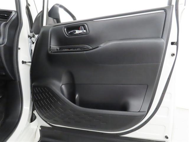 エスクァイア ハイブリッドGiプレミアムパッケジブラックテーラード モデリスタ製フルエアロ メモリーナビ 後席モニター フルセグTV CDDVD再生 バックモニター 両側電動スライドドア シートヒーター 衝突回避軽減ブレーキ 踏み間違い制御装置 オートハイビーム(23枚目)