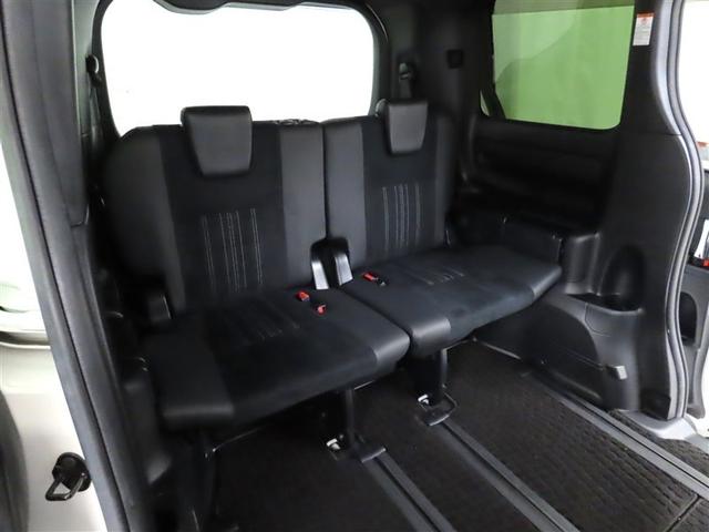 エスクァイア ハイブリッドGiプレミアムパッケジブラックテーラード モデリスタ製フルエアロ メモリーナビ 後席モニター フルセグTV CDDVD再生 バックモニター 両側電動スライドドア シートヒーター 衝突回避軽減ブレーキ 踏み間違い制御装置 オートハイビーム(26枚目)