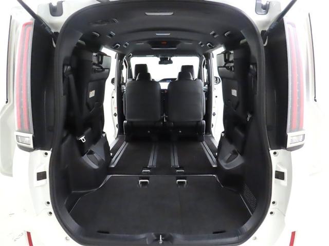 エスクァイア ハイブリッドGiプレミアムパッケジブラックテーラード モデリスタ製フルエアロ メモリーナビ 後席モニター フルセグTV CDDVD再生 バックモニター 両側電動スライドドア シートヒーター 衝突回避軽減ブレーキ 踏み間違い制御装置 オートハイビーム(28枚目)