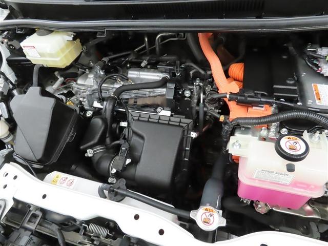 エスクァイア ハイブリッドGiプレミアムパッケジブラックテーラード モデリスタ製フルエアロ メモリーナビ 後席モニター フルセグTV CDDVD再生 バックモニター 両側電動スライドドア シートヒーター 衝突回避軽減ブレーキ 踏み間違い制御装置 オートハイビーム(37枚目)