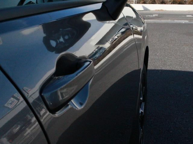 ＺＲ－Ｖ ｅ：ＨＥＶＺ　雹損害有　純正ナビ　全周囲カメラ　ＥＴＣ　ｂｌｕｅｔｏｏｔｈ　Ｐセンサー　ミュージックプレイヤー接続可　レザー　Ｂカメラ　サイドエアバック　パワ－シ－ト　ナビＴＶ　ＬＥＤヘッドライト　ＵＳＢ接続　禁煙（7枚目）