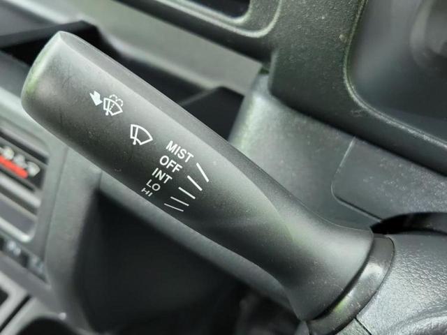 ハイゼットトラック スタンダードＳＡ３ｔ　新品タイヤ／保証書／スマートアシスト（トヨタ・ダイハツ）／車線逸脱防止支援システム／ヘッドランプ　ＬＥＤ／ＥＢＤ付ＡＢＳ／横滑り防止装置／エアバッグ　運転席／パワーステアリング／ワンオーナー（12枚目）