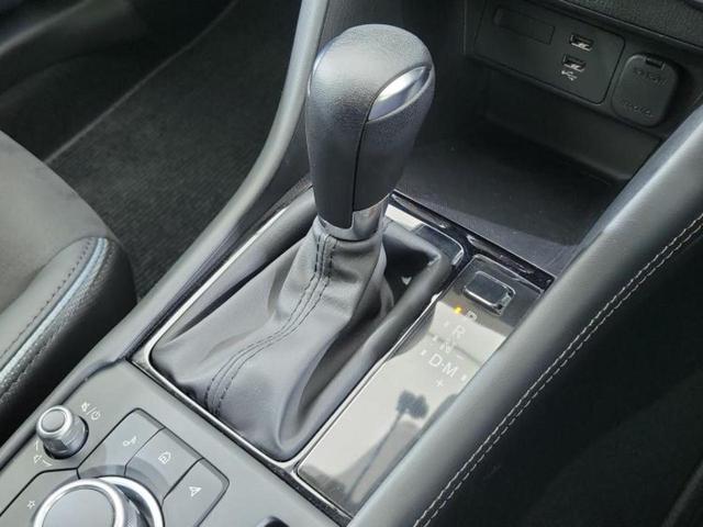 ＣＸ－３ ＸＤビビッドモノトーン　純正　ＳＤナビ／アイアクティブセンス（マツダ）／シートヒーター　前席／全方位モニター／車線逸脱防止支援システム／シート　ハーフレザー／ドライブレコーダー　前後／ヘッドランプ　ＬＥＤ／ＵＳＢジャック（25枚目）