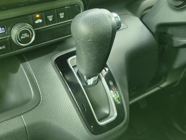 N-BOXカスタム G・Lホンダセンシング 新品タイヤ/社外 SDナビ/ホンダセンシング/電動スライドドア/車線逸脱防止支援システム/ヘッドランプ LED/USBジャック/Bluetooth接続/ETC/クルーズコントロール/バックモニター(18枚目)