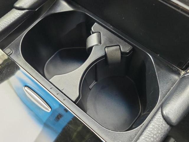 ハリアー プレミアム 新品タイヤ/サンルーフ/純正エアロ/純正 9インチ SDナビ/車線逸脱防止支援システム/シート ハーフレザー/電動バックドア/ヘッドランプ LED/Bluetooth接続/ETC フルエアロ(45枚目)