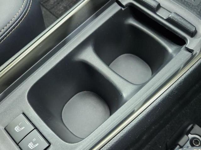 アクア Ｚ　ディスプレイオーディオ＋ナビ１０インチ／トヨタセーフティセンス／シートヒーター　前席／パノラミックビューモニター／車線逸脱防止支援システム／シート　ハーフレザー／ドライブレコーダー　前後　全周囲カメラ（38枚目）