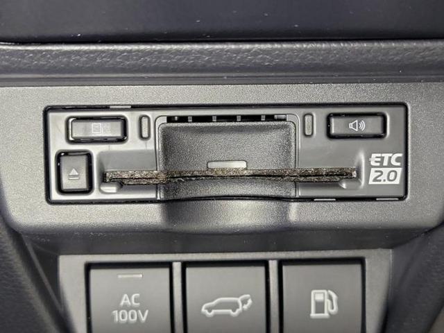 プリウス Ｚ　ディスプレイオーディオ＋ナビ／デジタルインナーミラー／トヨタセーフティセンス／シートヒーター　前席／パノラミックビューモニター／シート　合皮／パーキングアシスト　自動操舵／電動バックドア　全周囲カメラ（26枚目）