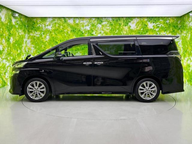 ヴェルファイア Ｚ　Ａエディションゴールデンアイズ　純正　９インチ　ＳＤナビ／フリップダウンモニター　純正　１２．８インチ／両側電動スライドドア／シート　ハーフレザー／電動バックドア／ヘッドランプ　ＬＥＤ／Ｂｌｕｅｔｏｏｔｈ接続／ＥＴＣ　バックカメラ（2枚目）