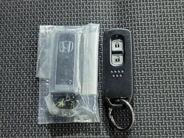 Ｎ－ＶＡＮ＋スタイル ファン　新品タイヤ／保証書／ホンダセンシング／車線逸脱防止支援システム／ヘッドランプ　ＬＥＤ／ＵＳＢジャック／ＥＴＣ／横滑り防止装置／アイドリングストップ／エアバッグ　運転席／エアバッグ　助手席　オートライト（29枚目）