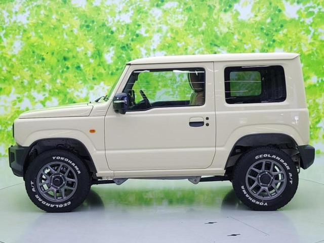 ジムニー ４ＷＤ　ＸＣ　ディスプレイオーディオ／セーフティサポート（スズキ）／シートヒーター　前席／車線逸脱防止支援システム／ドライブレコーダー　前後／ヘッドランプ　ＬＥＤ／Ｂｌｕｅｔｏｏｔｈ接続／ＥＴＣ　ＬＥＤヘッドランプ（2枚目）
