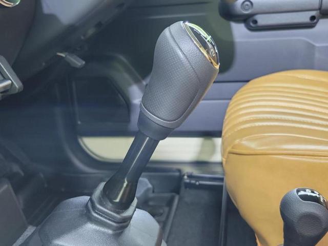 ジムニー ４ＷＤ　ＸＣ　ディスプレイオーディオ／セーフティサポート（スズキ）／シートヒーター　前席／車線逸脱防止支援システム／ドライブレコーダー　前後／ヘッドランプ　ＬＥＤ／Ｂｌｕｅｔｏｏｔｈ接続／ＥＴＣ　ＬＥＤヘッドランプ（15枚目）