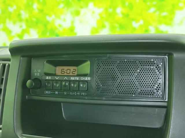 ＮＶ１００クリッパーバン ４ＷＤ　ＤＸ　ＧＬパッケージ　新品タイヤ／保証書／ヘッドランプ　ＬＥＤ／ＵＳＢジャック／ＥＢＤ付ＡＢＳ／エアバッグ　運転席／エアバッグ　助手席／パワーウインドウ／キーレス／パワーステアリング／マニュアルエアコン　ＬＥＤヘッドランプ（9枚目）