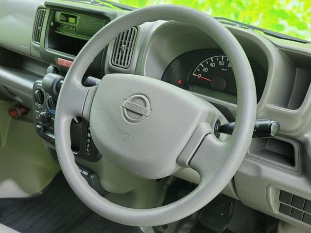 ＮＶ１００クリッパーバン ４ＷＤ　ＤＸ　ＧＬパッケージ　新品タイヤ／保証書／ヘッドランプ　ＬＥＤ／ＵＳＢジャック／ＥＢＤ付ＡＢＳ／エアバッグ　運転席／エアバッグ　助手席／パワーウインドウ／キーレス／パワーステアリング／マニュアルエアコン　ＬＥＤヘッドランプ（11枚目）