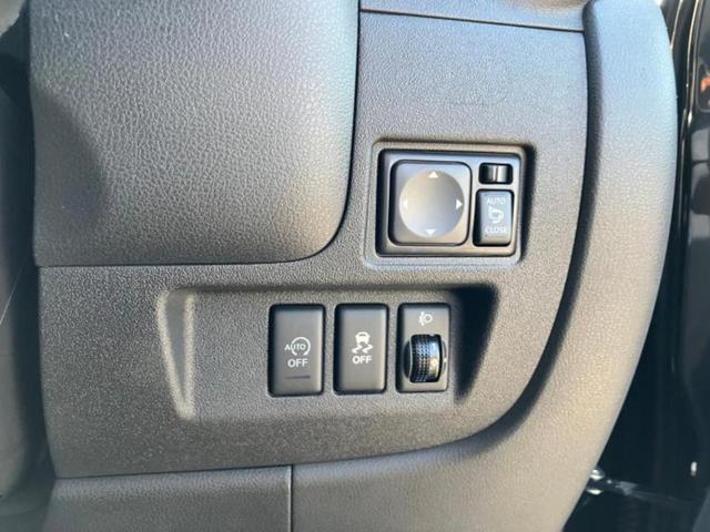 マーチ ニスモ 新品タイヤ/純正エアロ/純正 SDナビ/ドライブレコーダー 純正/ヘッドランプ LED/Bluetooth接続/ETC/EBD付ABS/アイドリングストップ/バックモニター/フルセグTV/DVD(21枚目)