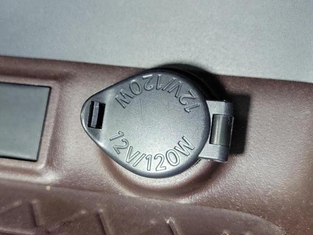 RAV4 4WD G 新品タイヤ/純正 SDナビ/トヨタセーフティセンス/シートヒーター 前席/車線逸脱防止支援システム/電動バックドア/ドライブレコーダー 前後/ヘッドランプ LED/Bluetooth接続/ETC(38枚目)