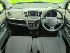 「この車の写真をもっと見たい」「状態が気になる」「この装備はついている？」どんな小さな疑問でもお気軽にお問い合わせください！ 4