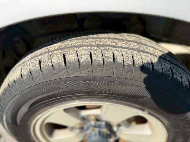 ジムニー ＸＧ　社外マフラー　キーレス　アルミ（10枚目）