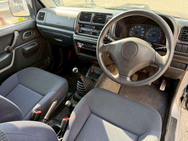 ジムニー ＸＧ　社外マフラー　キーレス　アルミ（23枚目）