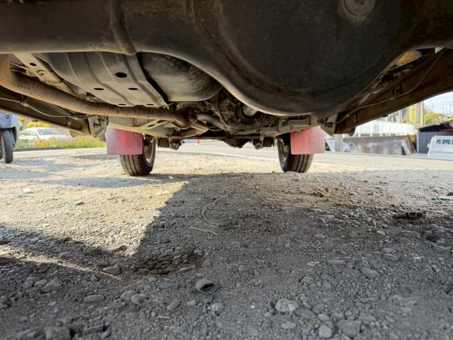 ジムニー ＸＧ　社外マフラー　キーレス　アルミ（28枚目）