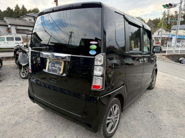 Ｎ－ＢＯＸ Ｇ　ＳＳパッケージ　スマートキー　プッシュスタート　ナビ　テレビ　ＥＴＣ　バックカメラ　両側パワスラ　純正アルミ（12枚目）