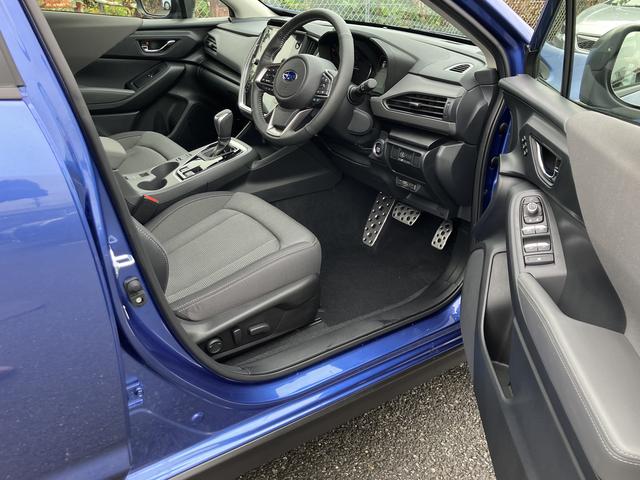 クロストレック リミテッド　元社用車　ＥＴＣ２．０　２年間走行距離無制限保証部分（11枚目）