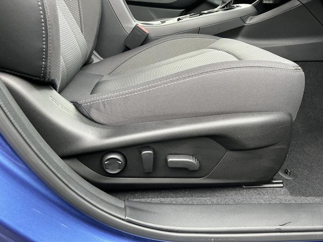 クロストレック リミテッド　元社用車　ＥＴＣ２．０　２年間走行距離無制限保証部分（13枚目）