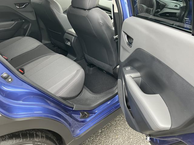 クロストレック リミテッド　元社用車　ＥＴＣ２．０　２年間走行距離無制限保証部分（16枚目）