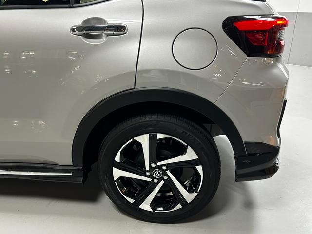 ライズ Z 9インチディスプレイオーディオ・フルセグTV・アラウンドビューモニター・ブラインドスポットモニター・フロント・リヤ・サイド純正エアロ・シートヒーター(15枚目)