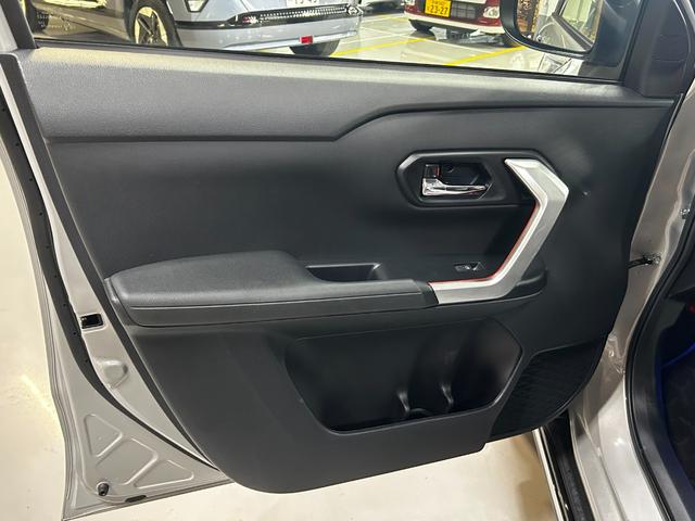 ライズ Z 9インチディスプレイオーディオ・フルセグTV・アラウンドビューモニター・ブラインドスポットモニター・フロント・リヤ・サイド純正エアロ・シートヒーター(17枚目)