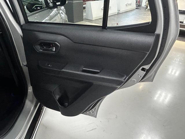 ライズ Z 9インチディスプレイオーディオ・フルセグTV・アラウンドビューモニター・ブラインドスポットモニター・フロント・リヤ・サイド純正エアロ・シートヒーター(24枚目)