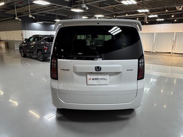 フリード ｅ：ＨＥＶエアー　ＥＸ　純正ナビ・アラウンドビューモニター・ＬＥＤヘッドライト・両側パワースライドドア・ドライブレコーダー・ビルトインＥＴＣ（7枚目）