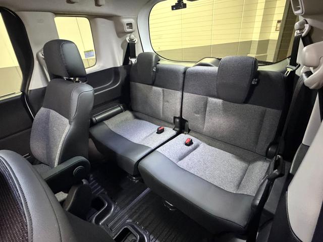 フリード ｅ：ＨＥＶエアー　ＥＸ　純正ナビ・アラウンドビューモニター・ＬＥＤヘッドライト・両側パワースライドドア・ドライブレコーダー・ビルトインＥＴＣ（14枚目）