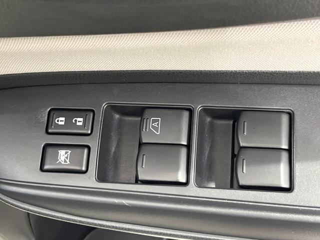 ノート ｅ－パワー　Ｘ　Ｖセレクション　純正ＳＤナビ　全周囲カメラ　エマージェンシーブレーキ　禁煙車　ドラレコ　スマートキー　ＬＥＤヘッド　オートライト　デュアルオートエアコン　純正１５インチＡＷ　フルセグＴＶ　Ｂｌｕｅｔｏｏｔｈ再生（43枚目）